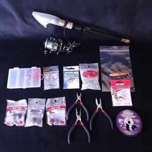 Portable Dark Spider DS4000 Telescopic Fishing Rod Pole Reel Set w/ Accessories